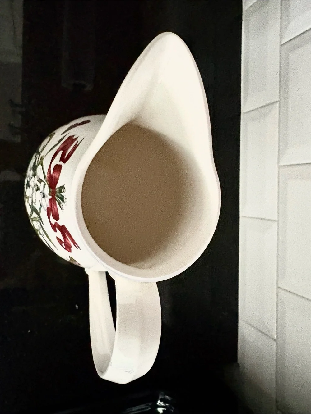Portmeirion Mistletoe Pitcher in excellent condition! RARE and discontinued!